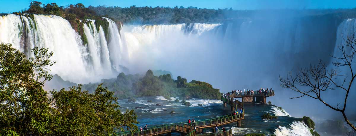 Iguazu watervallen in Argentinie en Brazilie zijn indrukwekkend mooi