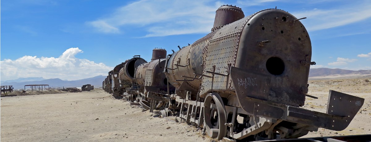 Cementerio de Trenes oftewel de treinenbegraafplaats in Uyuni