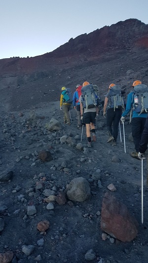 Hiken doe je vaak als je gaat backpacken in Zuid-Amerika om de mooiste plekken te bewonderen