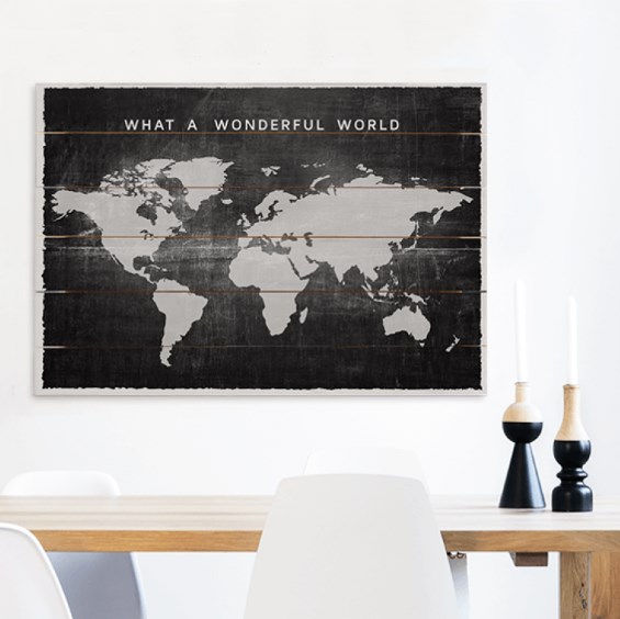 Wereldkaart hout met zwarttint