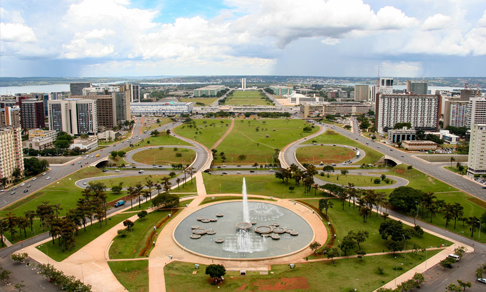 De skyline van de hoofdstad van Brazilië, Brasilia
